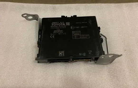 Lexus IS III XE30 Other control units/modules 8999053320 2325006743