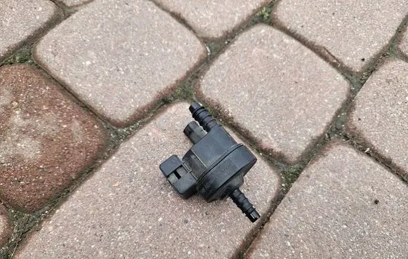 Volkswagen Golf VII Electric auxiliary coolant/water pump 06H906517AE