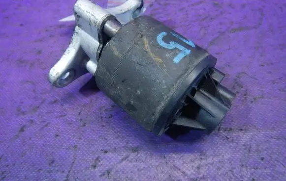 Opel Astra G EGR valve 