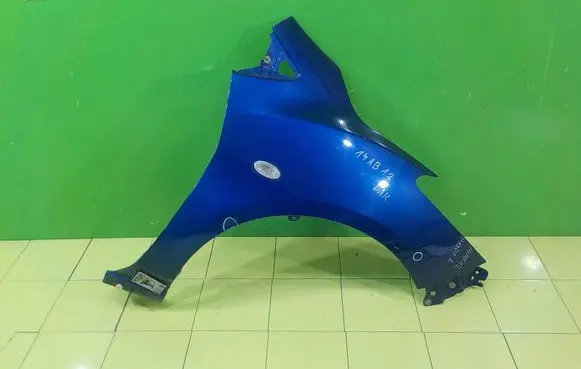 Mazda 2 Fender PRZOD PRAWY