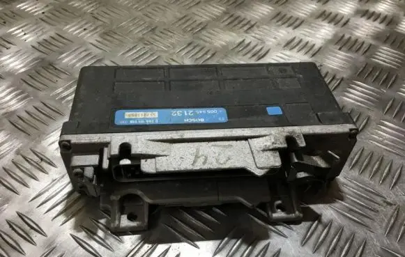 Mercedes-Benz E W210 ABS control unit/module 0265101018 005545