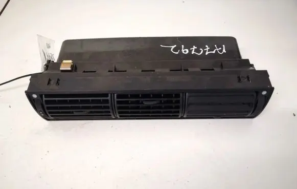 Audi A6 S6 C4 4A Dash center air vent grill 4a1820951