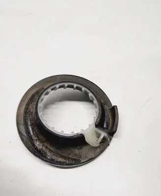 Renault Clio V Rear coil spring rubber mount 550362599R