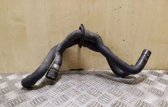 Audi A6 S6 C5 4B Engine coolant pipe/hose 4B0819373A 4B0819371B