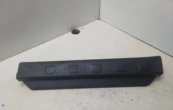 Nissan X-Trail T31 Front sill trim cover 76952