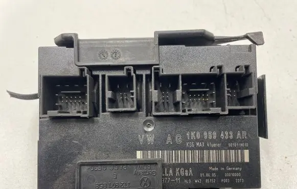 Volkswagen Touran I Comfort/convenience module 1K0959433AR 00010000 S0101H010