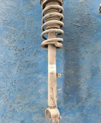 Lexus GS 300 350 430 450H Front shock absorber/damper 4851030B0