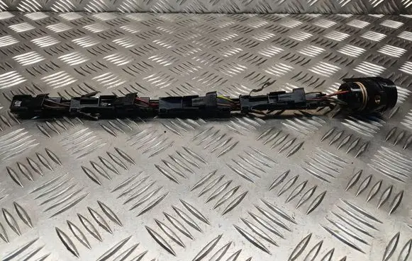 Volkswagen PASSAT B5.5 Fuel injector wires 038971803 038906231