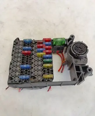 Mercedes-Benz E W210 Fuse box set 0015458401 14566 18237