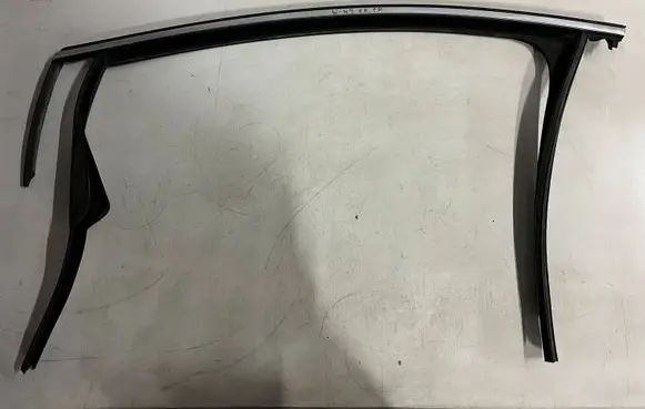 Front window lifting mechanism without motor