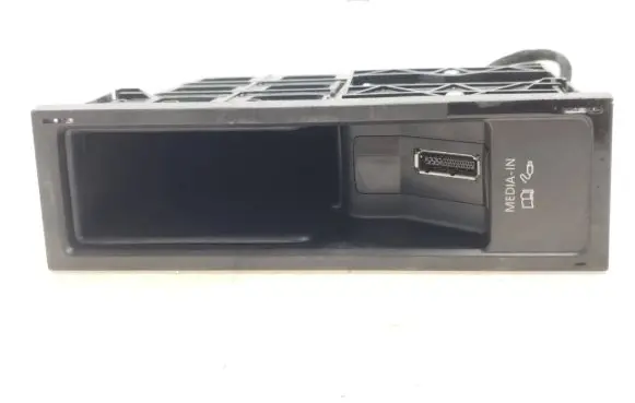 Volkswagen PASSAT B7 Head unit multimedia control 5N0035342G 5N0035341H 7665861471