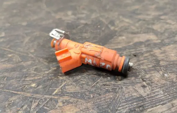 Mazda 6 Fuel injector 3M4GBA