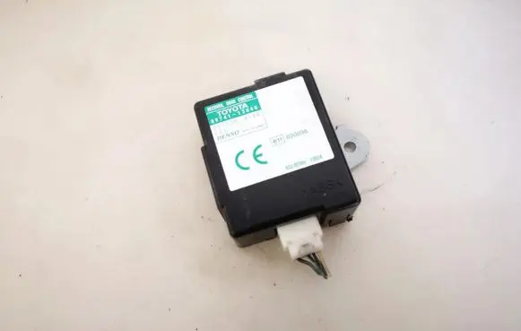 Toyota Corolla Verso E121 Door control unit/module 8974113040 89741-13040