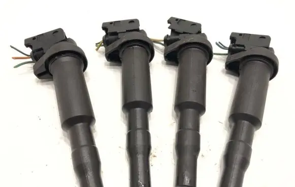 High voltage ignition coil