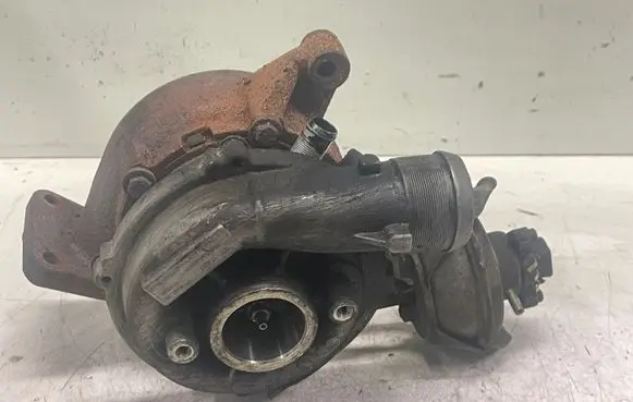 Volvo V50 Turbo 9662464980 7683741 G71749V