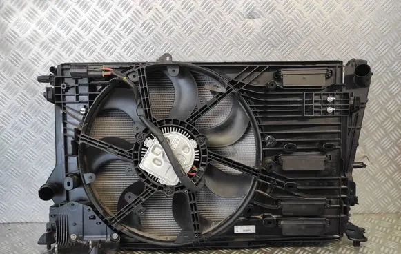 Coolant radiator