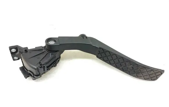Audi Q7 4L Accelerator throttle pedal 7L0723507B 6PV00802624
