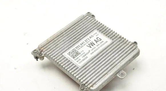 Ford Explorer Voltage converter/converter module 992941572AG