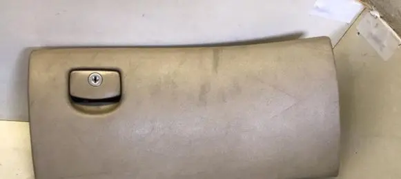 Peugeot 607 Glove box lid/cover 9633059077