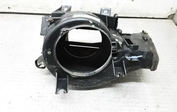 Land Rover Discovery Interior heater climate box assembly housing AWR4784