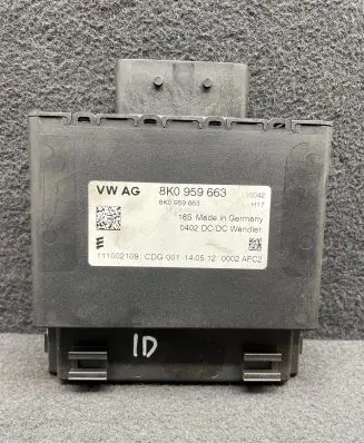 Audi Q7 4L Other control units/modules 8K0959663 111002109