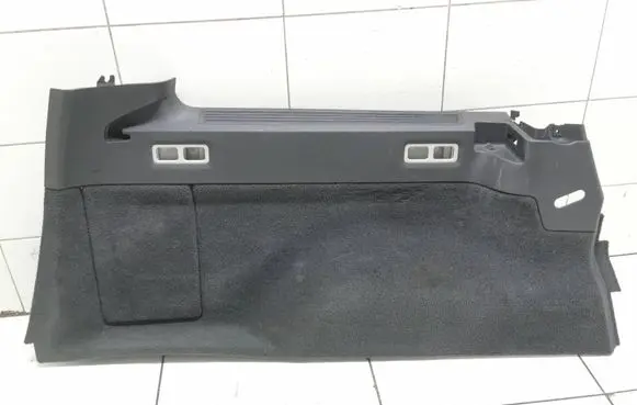 Volvo V70 Trunk/boot lower side trim panel 39800502 0056320