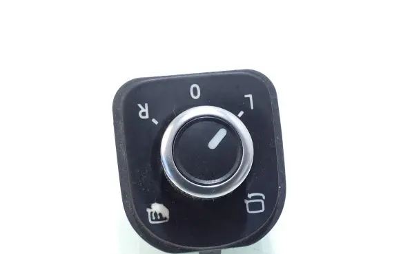 Volkswagen Tiguan Wing mirror switch 5K0959565