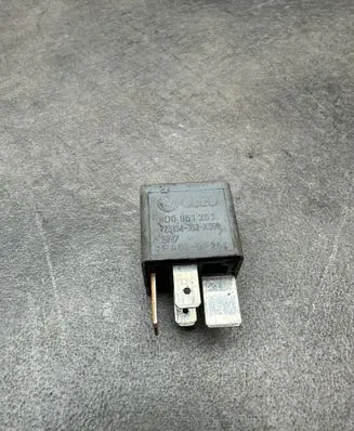 Audi A4 S4 B6 8E 8H Other relay 8D0951253 2134252030