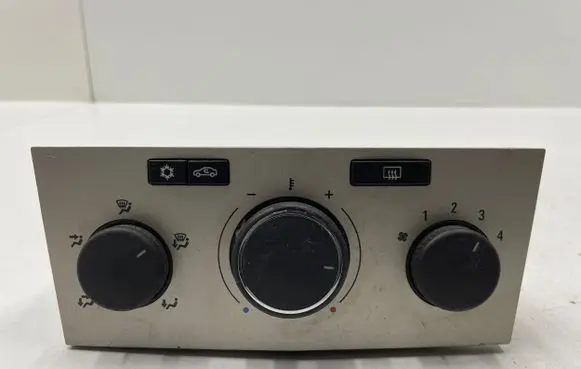 Opel Zafira B Climate control unit 13269404 901513600001