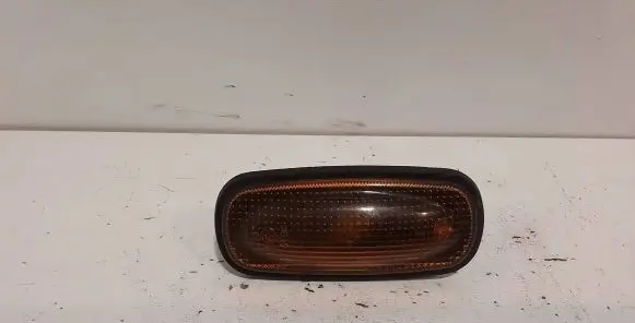 Land Rover Freelander Front fender indicator light 236577