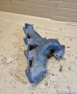 Exhaust manifold
