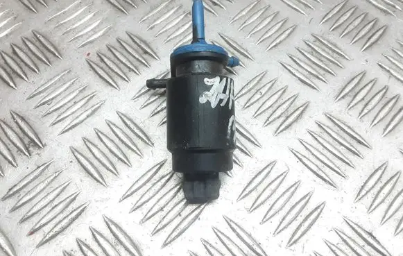 Opel Astra G Windscreen/windshield washer pump 103173