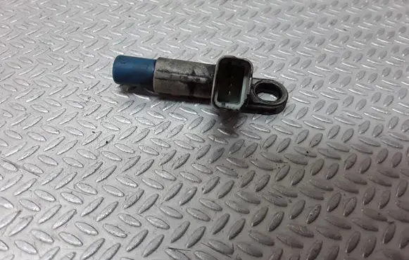 Peugeot 206 Camshaft position sensor 9637499180