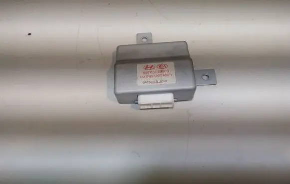 Hyundai Santa Fe Parking PDC control unit/module 957002B000