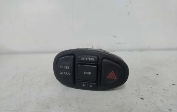 Jaguar S-Type Hazard light switch