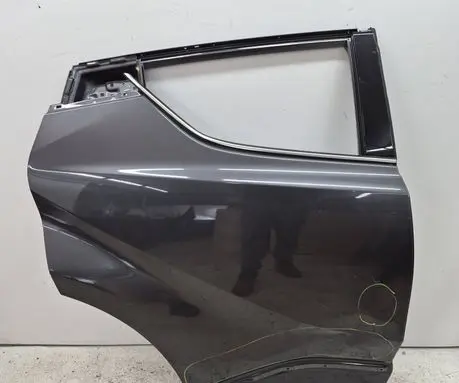 Toyota C-HR I Rear door 