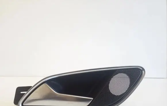 Audi Q3 8U Rear door interior handle 8U0839019C