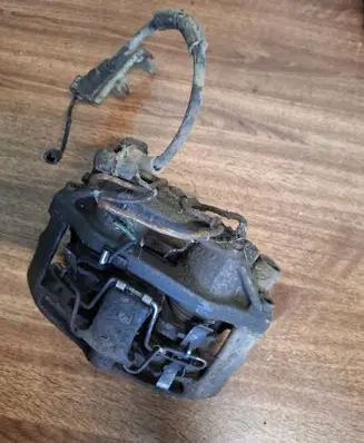Audi A8 S8 D2 4D Front brake caliper
