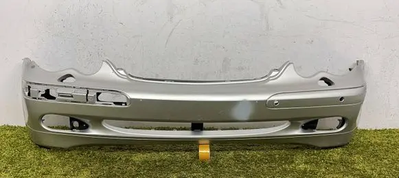 Mercedes-Benz C W203 Front bumper 2038850025