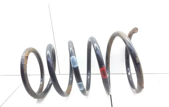 Nissan X-Trail T30 Rear coil spring