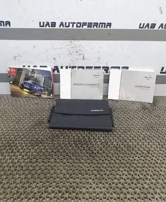 Nissan Qashqai User manual 