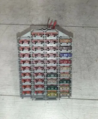 Volvo V70 Fuse box set 9162439