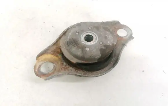 Fiat Panda II Engine mount bracket