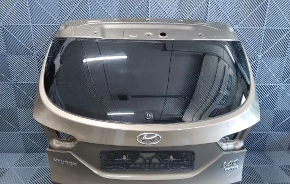 Hyundai i40 Tailgate/trunk/boot lid