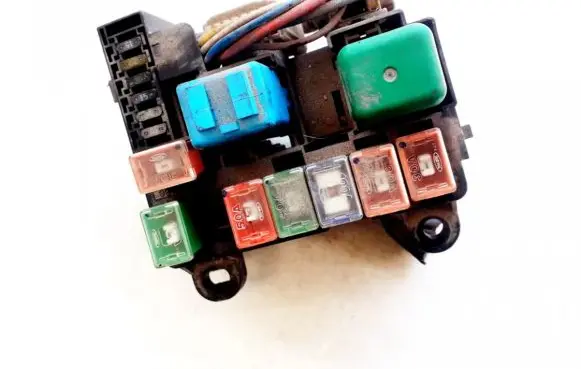 Mazda 323 Fuse box set 72543033 7254-3033