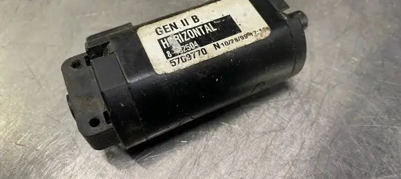 Chrysler Sebring (ST-22 - JR) Seat adjustment motor 5709770