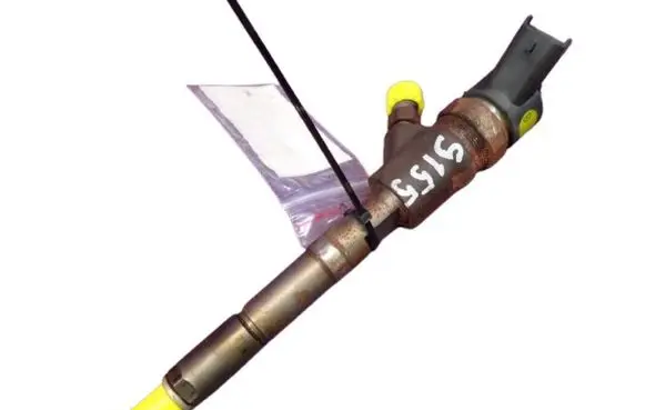 Fuel injector