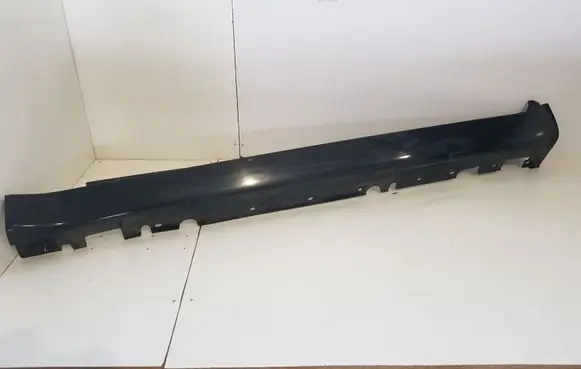 BMW X5 E70 Sill 8038289