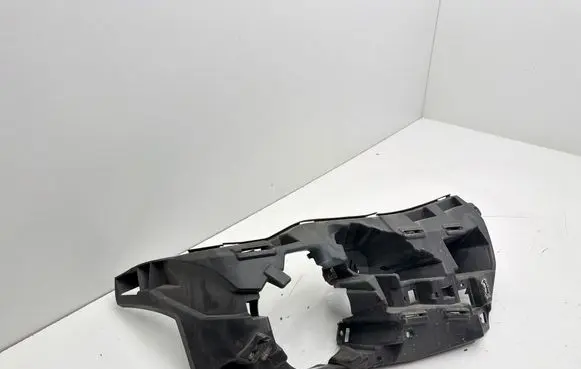 BMW X3 F25 Front bumper mounting bracket 8056986 105034