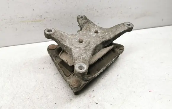 Audi A6 S6 C6 4F Gearbox mount